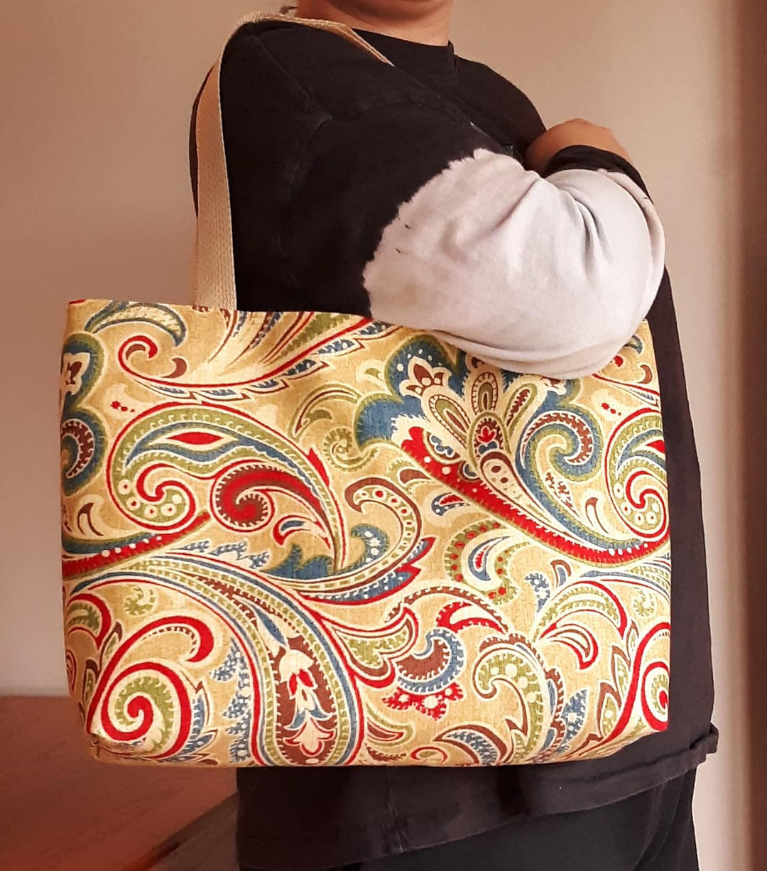 Paisley Punch Beach Shoulder Tote Bag